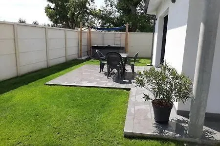 Mini Coup De Coeur Avec Jacuzzi Et Sauna Clim Jardin Clos Et Parking Sur Place * Ychoux