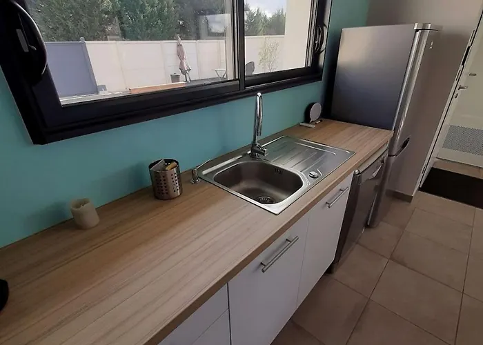 Mini Coup De Coeur Avec Jacuzzi Et Sauna Clim Jardin Clos Et Parking Sur Place Вилла