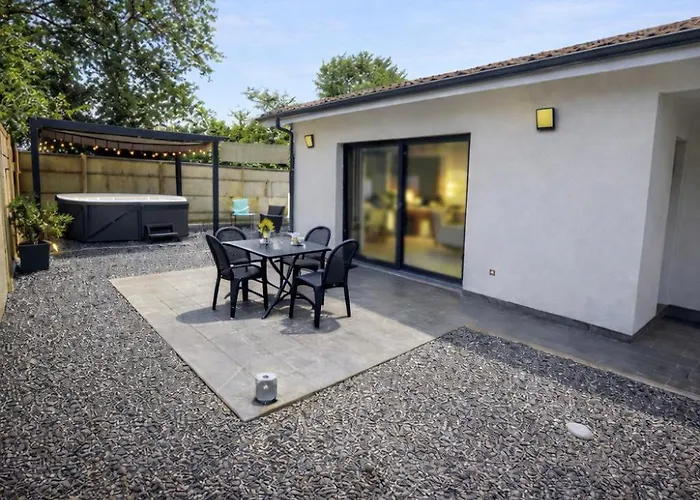 Mini Coup De Coeur Avec Jacuzzi Et Sauna Clim Jardin Clos Et Parking Sur Place * Ychoux