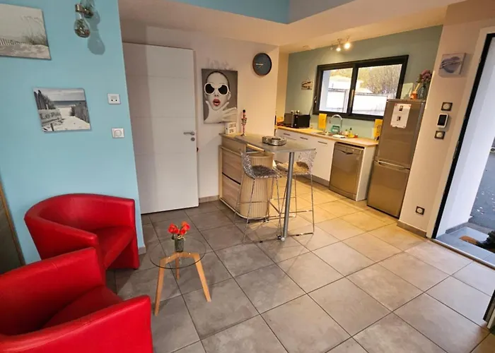 Mini Coup De Coeur Avec Jacuzzi Et Sauna Clim Jardin Clos Et Parking Sur Place Вилла *